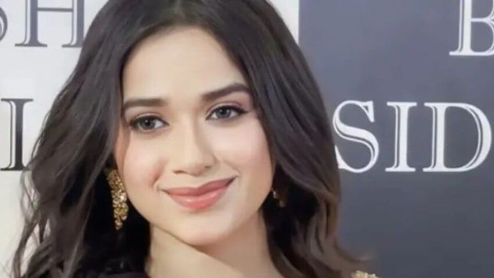 jannat zubair net worth in rupees