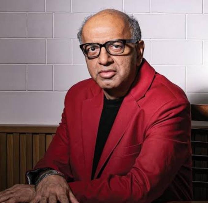 sanjeev bikhchandani net worth