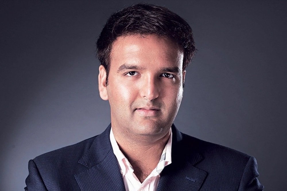 anand piramal net worth in rupees